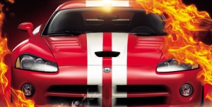 تراکت و پوستر لایه باز مسابقات اتومبیل رانی سرعت + PSD با تصویر اتومبیلی در میان شعله های آتش