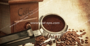 عکس با کیفیت پودر قهوه درون ظرف قهوه جوش و در کنار آسیاب قهوه و دانه های آن
