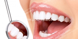 عکس با کیفیت معاینه دهان و دندان با وسیله آینه دندانپزشکی تبلیغاتی مناسب ابزارهای دندانپزشکی ، مطب ها و کلینیک های دندانپزشکی ، محصولات بهداشتی