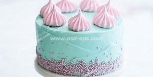عکس با کیفیت کیک کوچک آبی رنگ تزئین شده با قیف و ماسوره با خامه صورتی