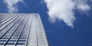 دانلود عکس و تصویر با کیفیت بالا و زیبای برج از نمای پایین و آسمان آبی و ابری